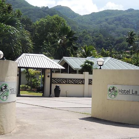 Hotel La Roussette Anse aux Pins Exterior photo